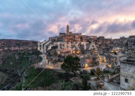 Sassi Sunset Viewpoint Matera 122290793
