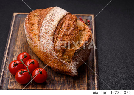 Homemade fresh crispy wholemeal bread Homemade fresh crispy wholemeal bread 122291070