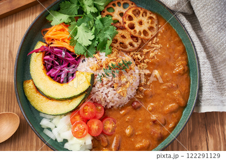 ヘルシーでお洒落な具沢山ベジタブルカレープレート ヘルシーでお洒落な具沢山ベジタブルカレープレート 122291129