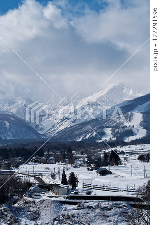 冬の白馬を駆ける特急あずさ5号 冬の白馬を駆ける特急あずさ5号 122291596