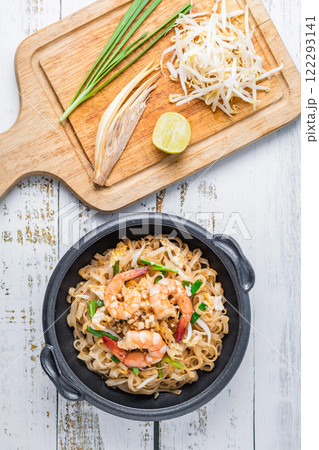 noodles with meat in soup 122293141