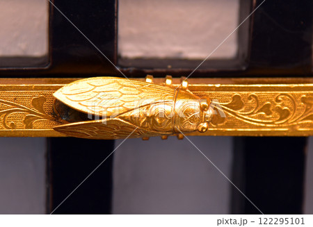 大覚寺 蔀戸の蝉の金具 大覚寺 蔀戸の蝉の金具 122295101