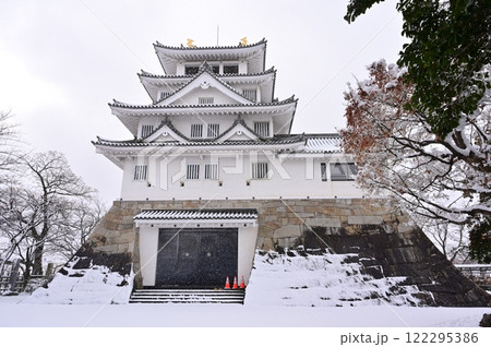 墨俣一夜城(岐阜県大垣市)の雪景色 墨俣一夜城(岐阜県大垣市)の雪景色 122295386