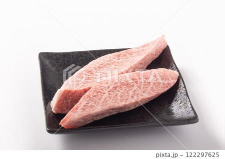 ［宮城県産］仙台牛　ミスジ（肩）焼肉用　厚切り 122297625