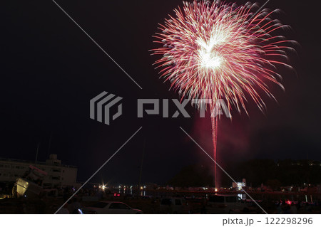 2011年 石巻川開き祭り花火大会 スターマイン 122298296