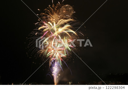 2011年 石巻川開き祭り花火大会 スターマイン 122298304