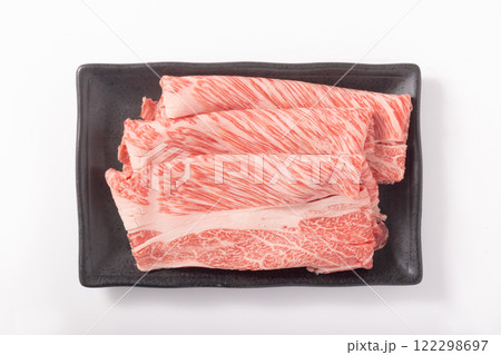 牛肩ロースすき焼き用（国産黒毛和牛　仙台牛） 122298697