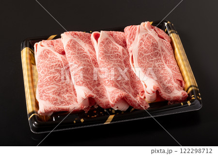 牛肩ロースすき焼き用(国産黒毛和牛 仙台牛) 牛肩ロースすき焼き用(国産黒毛和牛 仙台牛) 122298712