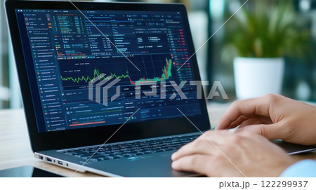 Virtual International Business Meeting on Laptop Screen Virtual International Business Meeting on Laptop Screen 122299937