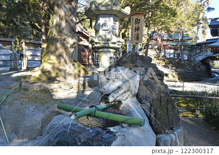 諏訪大社下社　秋宮　 122300317