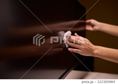 Cleaning a Modern Television Screen Effectively for Optimal Clarity and Brightness 122300964