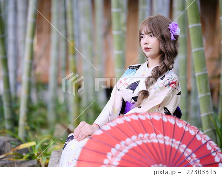 倉敷美観地区 倉敷の竹林 着物 倉敷美観地区 倉敷の竹林 着物 122303315