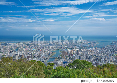 【眉山展望台より徳島市内を一望】 徳島県徳島市眉山町茂助ケ原 【眉山展望台より徳島市内を一望】 徳島県徳島市眉山町茂助ケ原 122306805