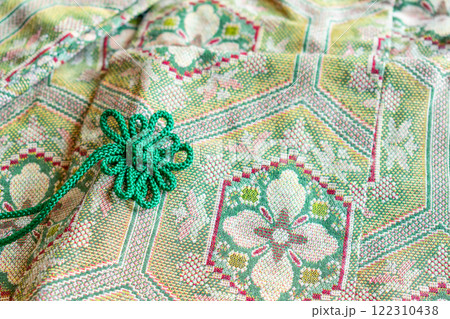 和装、飾り紐のクローズアップ 122310438