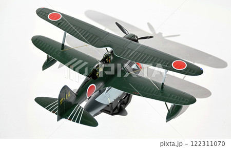 零式水上観測機、1/72スケール模型、フォーカスシフト撮影 零式水上観測機、1/72スケール模型、フォーカスシフト撮影 122311070