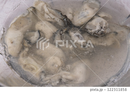 牡蠣のオイル漬けを作る工程　レシピ 122311858