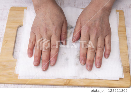 牡蠣のオイル漬けを作る工程　レシピ 122311863