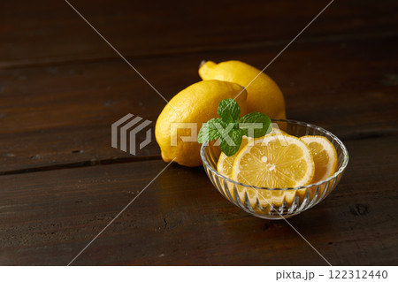 レモン 白バック レモン 白バック 122312440