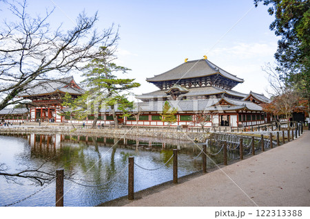 東大寺　大仏殿と中門 122313388