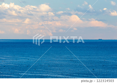 岩手県大船渡市碁石海岸の空と海 岩手県大船渡市碁石海岸の空と海 122314503