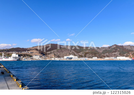 宮城 女川湾を望む 122315026