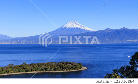 大瀬崎から望む駿河湾と富士山 大瀬崎から望む駿河湾と富士山 122316864
