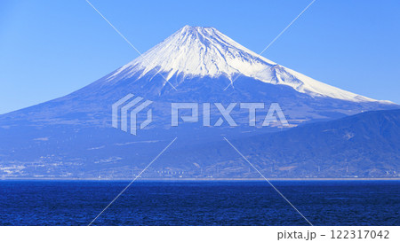 戸田から望む、戸田湾と富士山 122317042