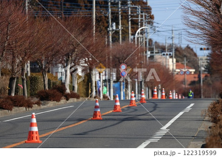 交通規制された道路 交通規制された道路 122319599