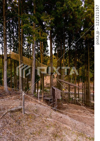 緑川ダム湖を眺められるアドベンチャー施設風景　「フォレストアドベンチャー・美里」(上益城郡美里町) 122321167