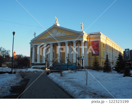 ロシアの地方都市　チェリャビンスクの風景 122323199