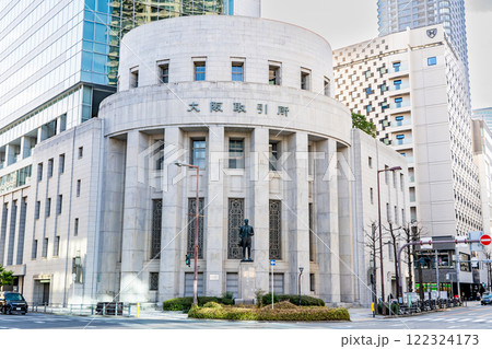 大阪取引所（旧市場館）　大阪レトロビルめぐり 122324173