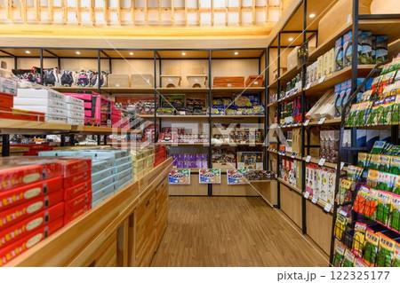 店内風景(産地食材・特産品)「山都通潤橋ICのすぐ目の前にある道の駅 通潤橋」上益城郡山都町 店内風景(産地食材・特産品)「山都通潤橋ICのすぐ目の前にある道の駅 通潤橋」上益城郡山都町 122325177