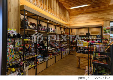 店内風景(産地食材・特産品)「山都通潤橋ICのすぐ目の前にある道の駅 通潤橋」上益城郡山都町 122325192