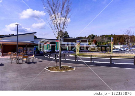 道の駅 通潤橋 「山都通潤橋ICの目の前にある道の駅・物産館オオルリ」上益城郡山都町 道の駅 通潤橋 「山都通潤橋ICの目の前にある道の駅・物産館オオルリ」上益城郡山都町 122325876