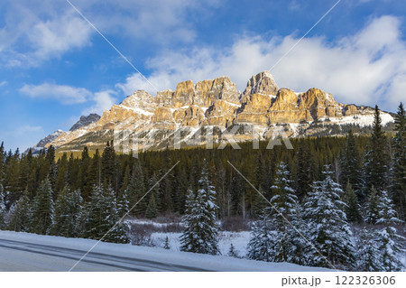 キャッスルマウンテン(バンフ国立公園)② キャッスルマウンテン(バンフ国立公園)② 122326306