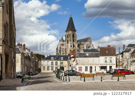 The Saint-Samson Church in Clermont-en-Beauvaisis The Saint-Samson Church in Clermont-en-Beauvaisis 122327917