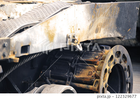 the downed American Abrams M1A1 tank at the exhibition of captured equipment on Poklonnaya Gora in Moscow the downed American Abrams M1A1 tank at the exhibition of captured equipment on Poklonnaya Gora in Moscow 122329677