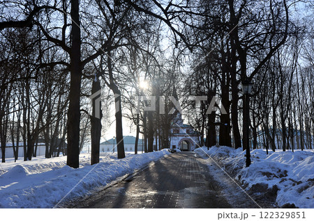 view of the historic building in Kolomenskoye Park in Moscow 122329851