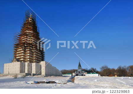 reconstruction of the Church of the Ascension in Kolomenskoye Park in Moscow 122329863