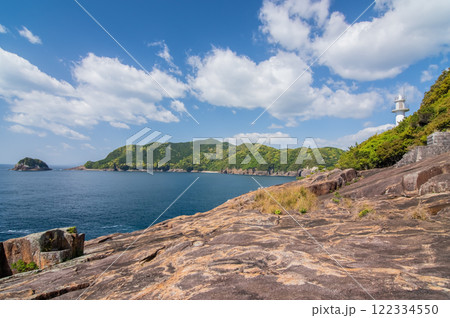 千畳敷・英虞崎・二木島灯台(熊野灘・三重県熊野市) 千畳敷・英虞崎・二木島灯台(熊野灘・三重県熊野市) 122334550
