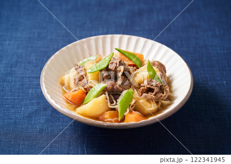 基本の肉じゃが　牛肉使用 122341945