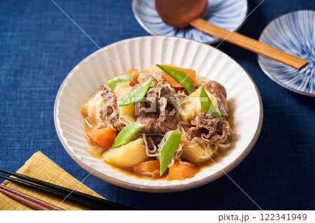 基本の肉じゃが　牛肉使用 122341949