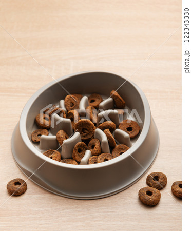 Slow feeder dog bowl preventing gulping and improving digestion Slow feeder dog bowl preventing gulping and improving digestion 122343330