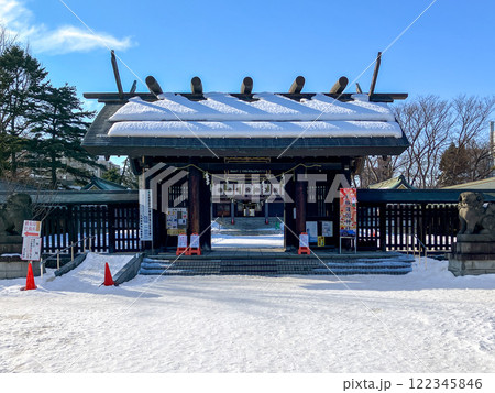 札幌護国神社 門 札幌市中央区 雪 122345846