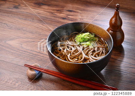 一杯のかけそば、かけ蕎麦、かけソバ。超シンプルな麺料理。 122345889