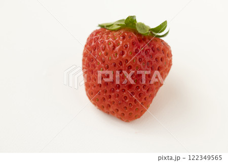 苺のあまえくぼ 苺のあまえくぼ 122349565