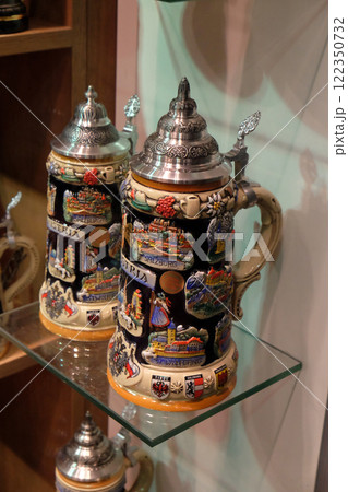 Decorative ceramic beer stein, Souvenir shop window, Salzburg, Austria Decorative ceramic beer stein, Souvenir shop window, Salzburg, Austria 122350732
