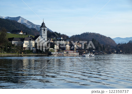 St. Wolfgang village waterfront at Wolfgangsee lake in Austria St. Wolfgang village waterfront at Wolfgangsee lake in Austria 122350737