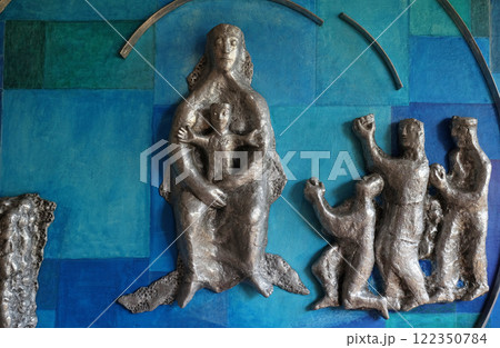 Adoration of the Magi relief by Maria Munz-Natterer in the Erscheinung des Herrn church in Munchen Blumenau, Germany 122350784
