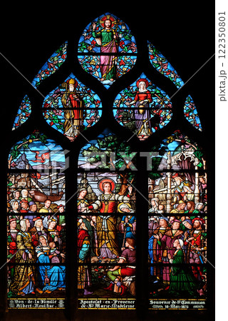Apostolate of St. Mary Magdalene, stained glass window in Saint Severin church in Paris, France 122350801